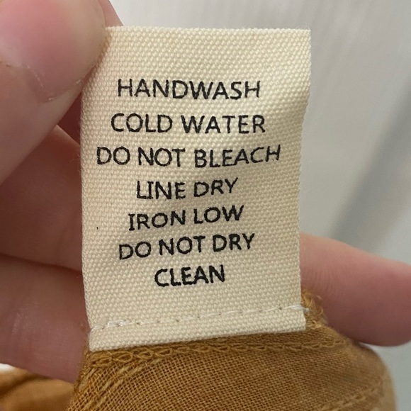 Button-Up Tie-Front Blouse - Picture 5 of 6